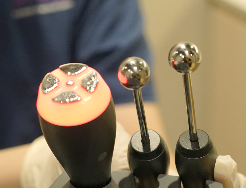 Eve Synergy Treatment Device